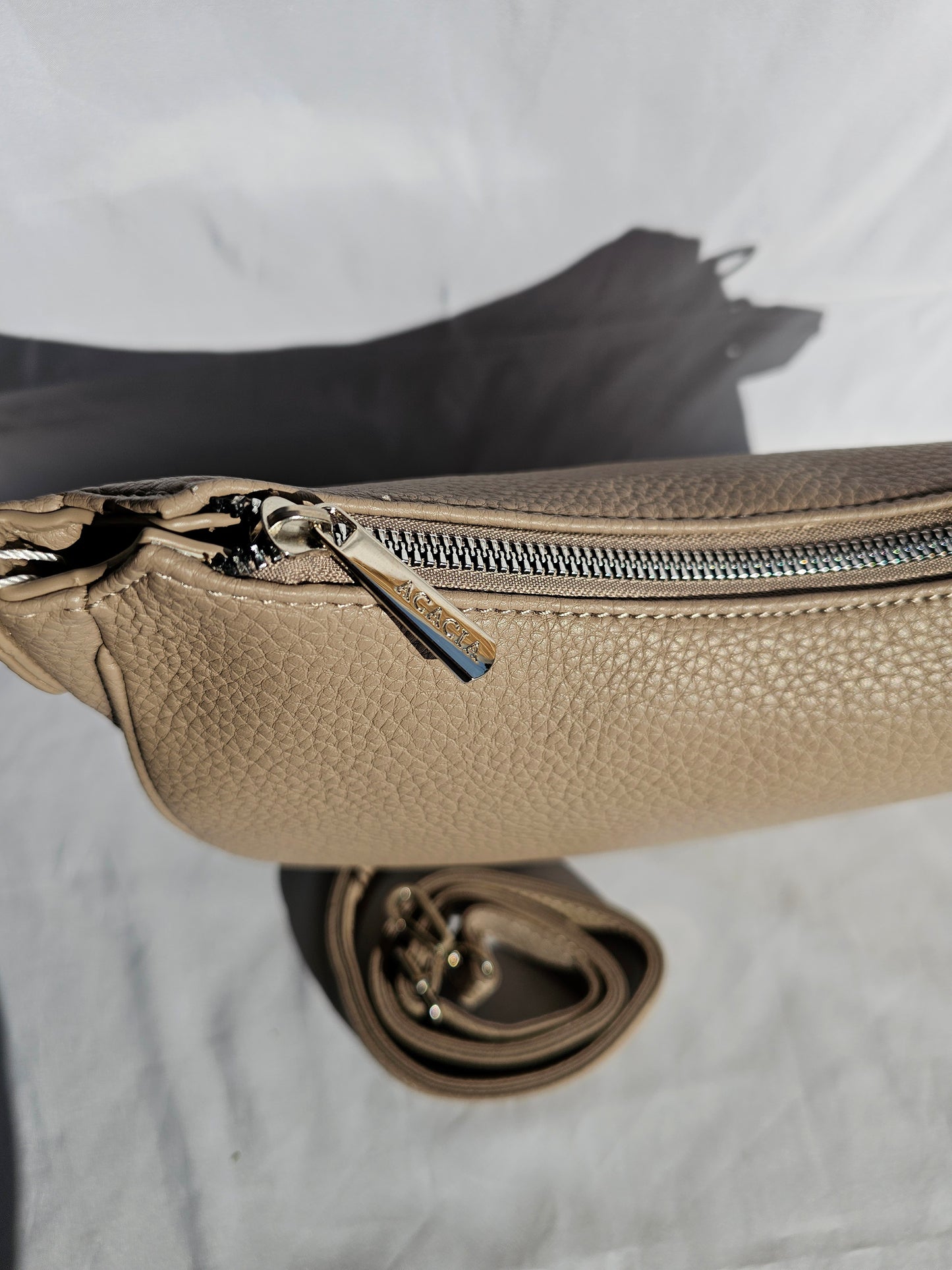 Borsa Acacia
