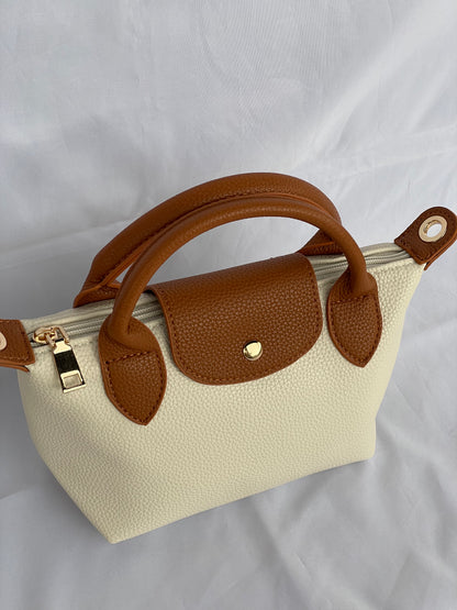 Borsa Paris Mini in similpelle color beige con tracolla removibile vista dall'alto - Vero Stile