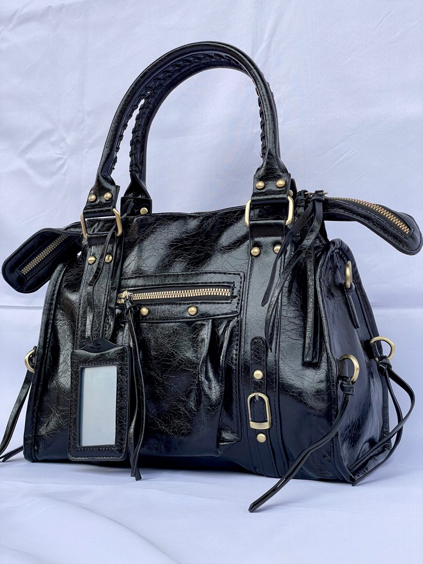 Borsa Tokyo Media, city bag nera con specchietto vista laterale