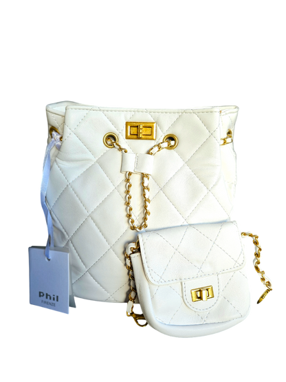 Zainetto borsa secchiello trapuntato con portamonete vista frontale
